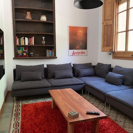 Ca L'Andreu Teia. Casa Modernista Villa Luaran gambar