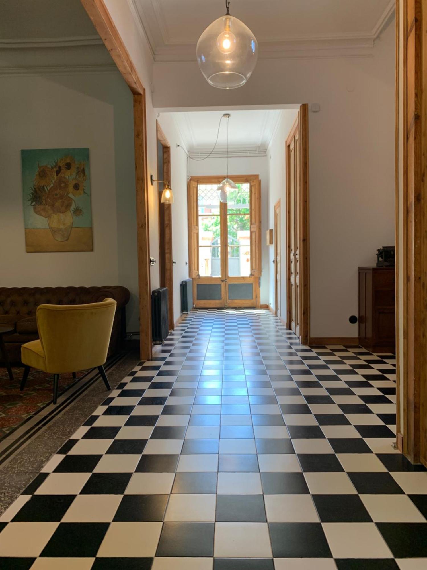 Ca L'Andreu Teia. Casa Modernista Villa Luaran gambar