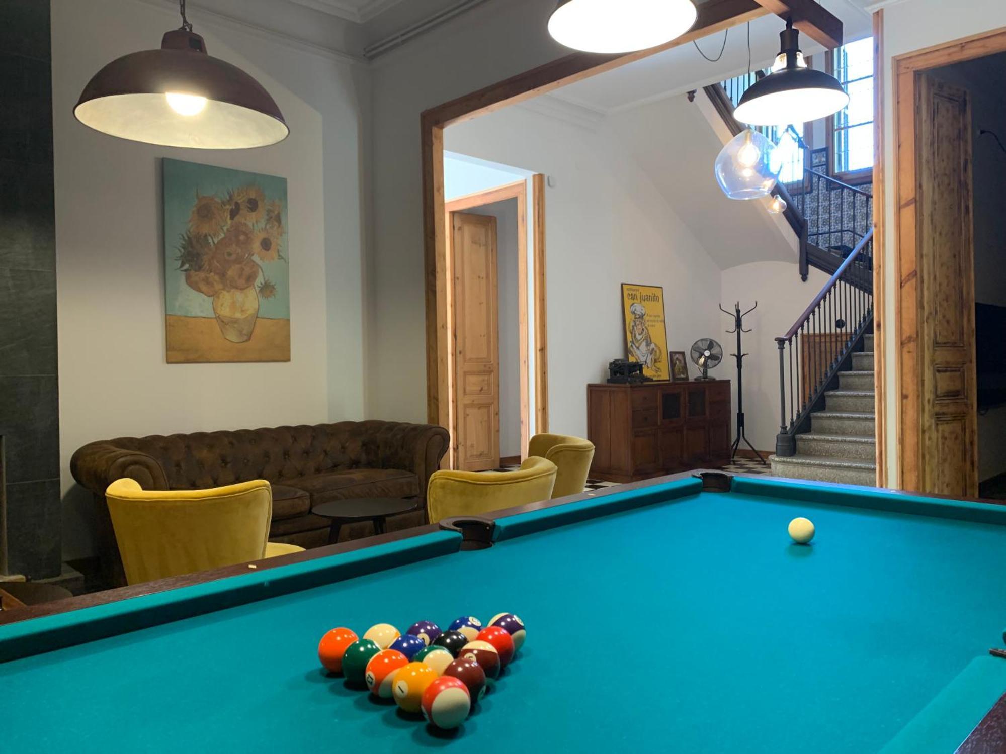 Ca L'Andreu Teia. Casa Modernista Villa Luaran gambar